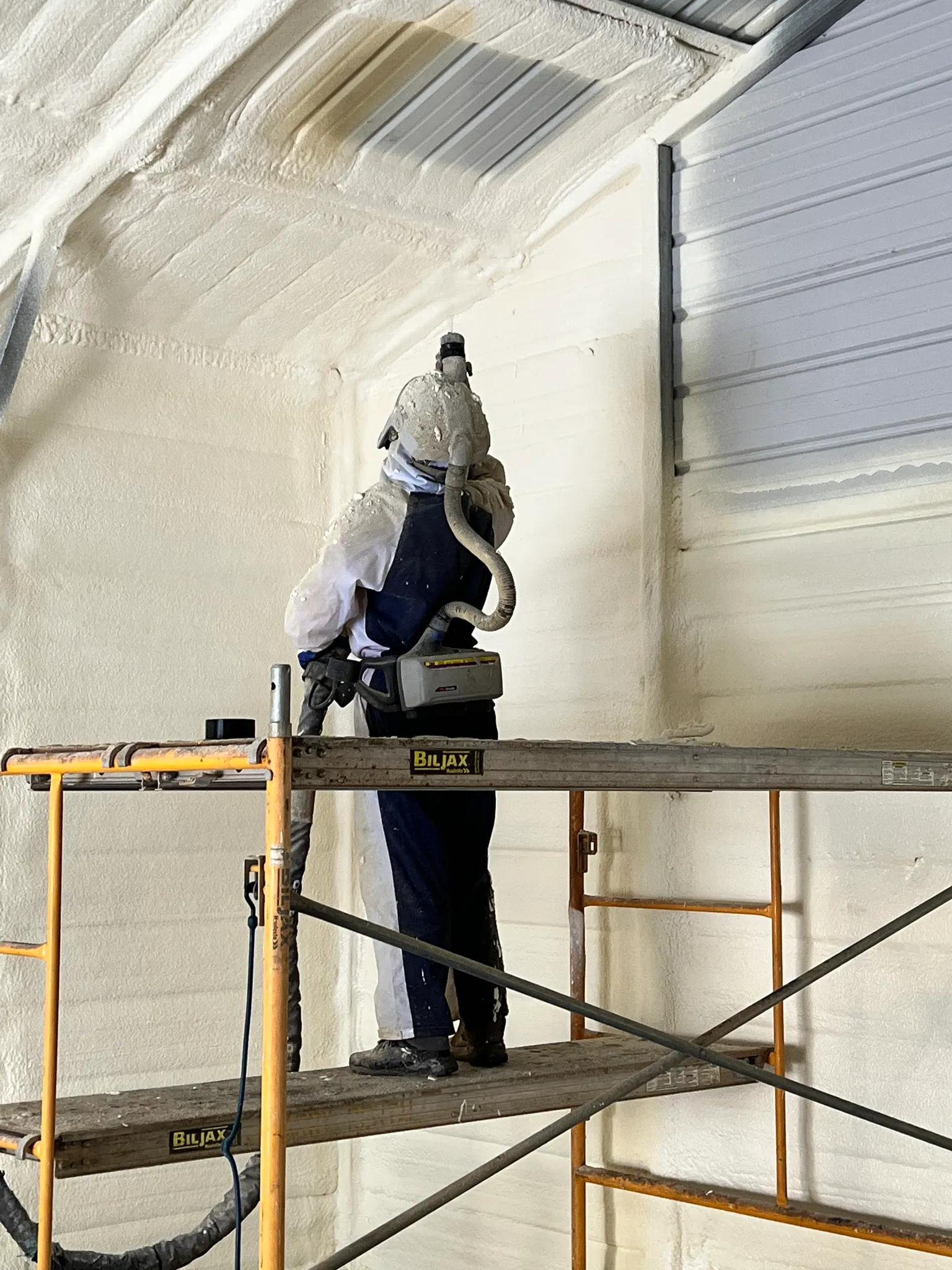Top 7 Reasons to Hire a Professional Insulation Contractor for Your Home or Business Top 7 Reasons to Hire a Professional Insulation Contractor for Your Home or Business